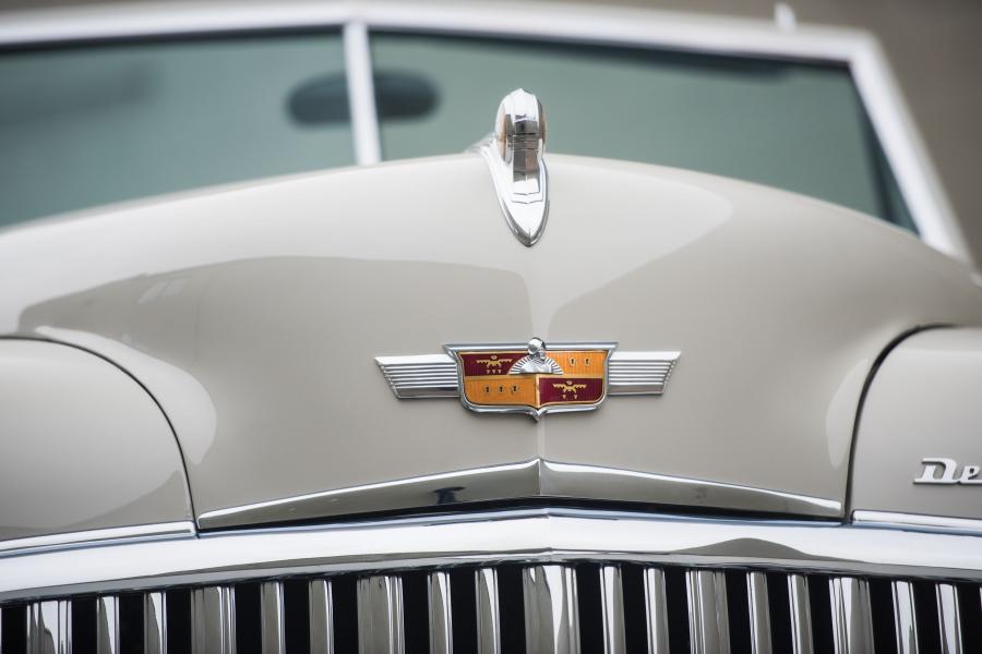Детали экстерьера DeSoto Custom Convertible (S13-2) 1949 года  (фото 28 из 35)